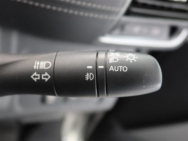 セレナ ハイウェイスター　Ｖセレクション　１年間走行無制限保証　ペダル踏み間違い　衝突回避被害軽減　車線逸脱警報機能　メモリナビ　フルセグＴＶ　バックカメラ　パノラミックモニタ　後席用モニター　ＥＴＣ　クルーズコントロール　電動スライドドア（21枚目）