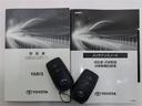 ハイブリッドＧ　１年間走行無制限保証　ペダル踏み間違い　衝突回避被害軽減　車線逸脱警報機能　メモリナビ　フルセグＴＶ　バックカメラ　パノラミックモニタ　ＥＴＣ　クルーズコントロール　ＬＥＤヘッドライト　スマートキー（22枚目）