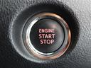 プッシュボタンでエンジンスタート！鞄の中に鍵を入れたままエンジンがかけられます。