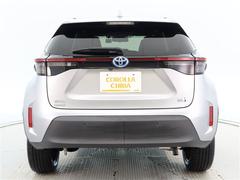 ������Υѥ�Ǽ�����Ŭ�ˡ����ݡ��ɽ����������륹�إ����˥��٤��Ѱդ��Ƥ���ޤ��� 4