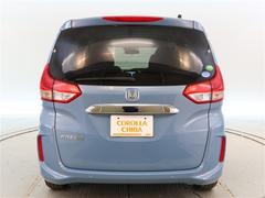 ������Υѥ�Ǽ�����Ŭ�ˡ����ݡ��ɽ����������륹�إ����˥��٤��Ѱդ��Ƥ���ޤ��� 4