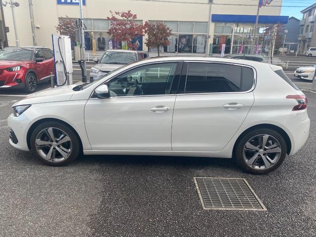 ３０８ アリュール　ブルーＨＤｉ　テックパックエディション　正規認定中古車　保証整備付　ナビ　ＥＴＣ（5枚目）