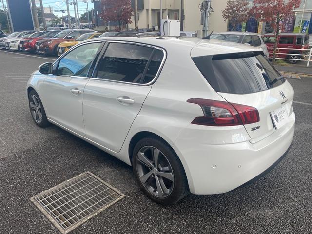 ３０８ アリュール　ブルーＨＤｉ　テックパックエディション　正規認定中古車　保証整備付　ナビ　ＥＴＣ（9枚目）