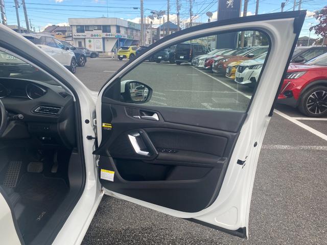 ３０８ アリュール　ブルーＨＤｉ　テックパックエディション　正規認定中古車　保証整備付　ナビ　ＥＴＣ（20枚目）