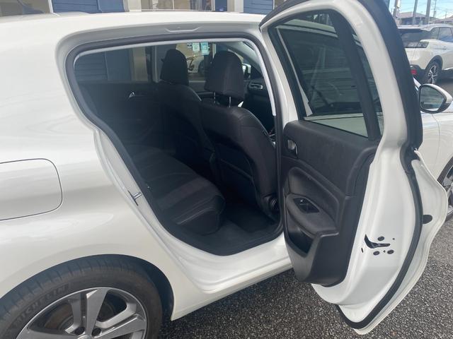 ３０８ アリュール　ブルーＨＤｉ　テックパックエディション　正規認定中古車　保証整備付　ナビ　ＥＴＣ（21枚目）