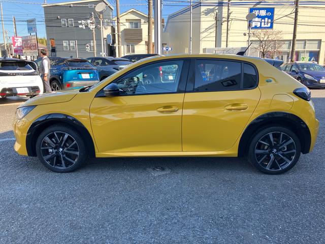 e-208 GT 正規認定中古車 保証整備付 弊社試乗車 ETC ドライブレコーダー(5枚目)