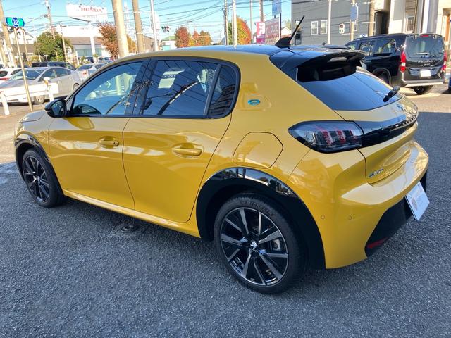 e-208 GT 正規認定中古車 保証整備付 弊社試乗車 ETC ドライブレコーダー(9枚目)