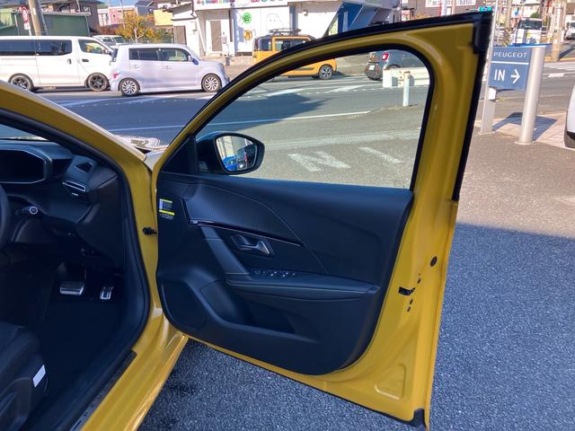 e-208 GT 正規認定中古車 保証整備付 弊社試乗車 ETC ドライブレコーダー(23枚目)