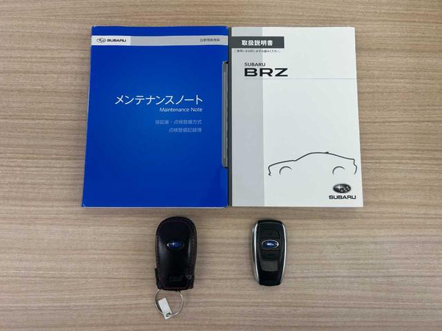 ＢＲＺ Ｓ　ＳＴＩフルエアロ　シートヒーター　リアスポイラー　トレセンＬＥＤ　ＳＴＩタワーバー　リアアンダーディヒューザー　バックカメラ　ＥＴＣ２．０　１オーナー　禁煙　ＢＲＺロゴ入ハーフレザー（7枚目）