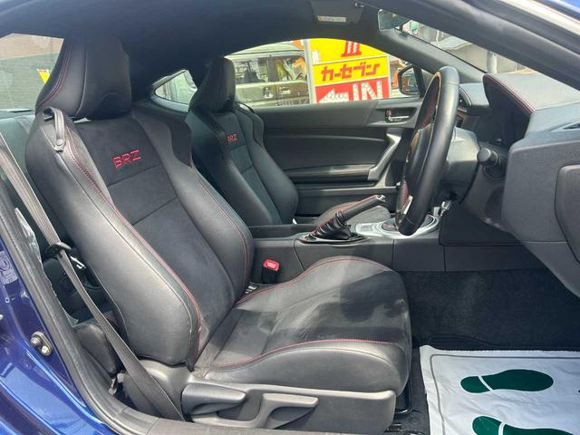 ＢＲＺ Ｓ　ＳＴＩフルエアロ　シートヒーター　リアスポイラー　トレセンＬＥＤ　ＳＴＩタワーバー　リアアンダーディヒューザー　バックカメラ　ＥＴＣ２．０　１オーナー　禁煙　ＢＲＺロゴ入ハーフレザー（17枚目）