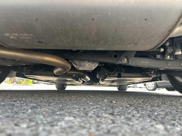 ＢＲＺ Ｓ　ＳＴＩフルエアロ　シートヒーター　リアスポイラー　トレセンＬＥＤ　ＳＴＩタワーバー　リアアンダーディヒューザー　バックカメラ　ＥＴＣ２．０　１オーナー　禁煙　ＢＲＺロゴ入ハーフレザー（33枚目）