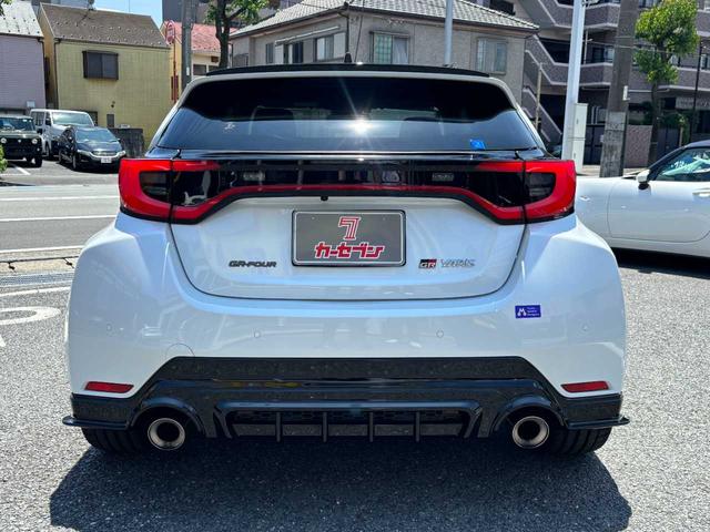 ＧＲヤリス ＲＺ　ハイパフォーマンス　ワンオーナー　フルエアロ　ＪＢＬサウンド　シートヒーター　ハーフレザー　衝突軽減　クルコン　ＢＳＭ　ソナー　ＬＥＤ　純正ＡＷ　純正ナビ　フルセグ　取扱説明書　保証書（26枚目）