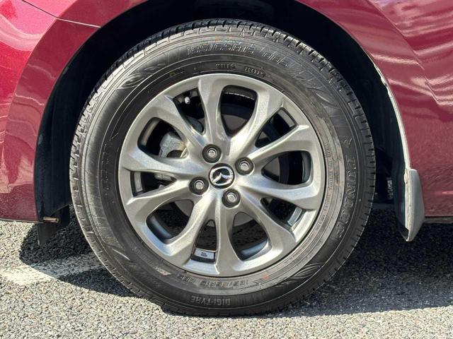 �O�ςɃ}�b�`���������A���~�z�C�[���𑕒����Ă���܂��B