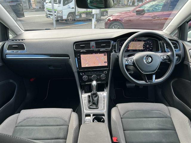 VOLKSWAGEN GOLF TSI HIGHLINE TECH EDITION