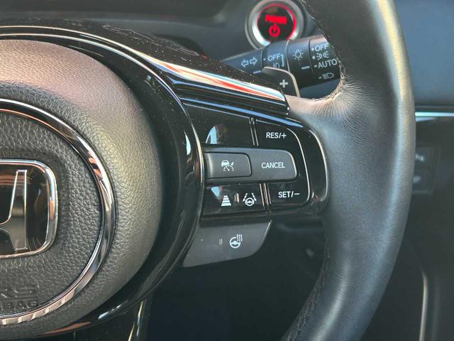 ヴェゼル e:HEV Z ユーザー買取 ワンオーナー レイズアルミ 無限グリル ブリッツマフラー ダウンサス 社外スピーカー ホンダコネクトディスプレイ 9インチインターナビ フルセグTV(10枚目)