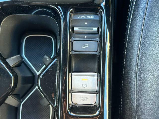 ヴェゼル e:HEV Z ユーザー買取 ワンオーナー レイズアルミ 無限グリル ブリッツマフラー ダウンサス 社外スピーカー ホンダコネクトディスプレイ 9インチインターナビ フルセグTV(14枚目)