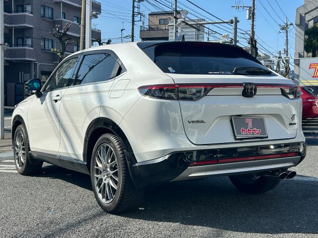 ヴェゼル e:HEV Z ユーザー買取 ワンオーナー レイズアルミ 無限グリル ブリッツマフラー ダウンサス 社外スピーカー ホンダコネクトディスプレイ 9インチインターナビ フルセグTV(34枚目)