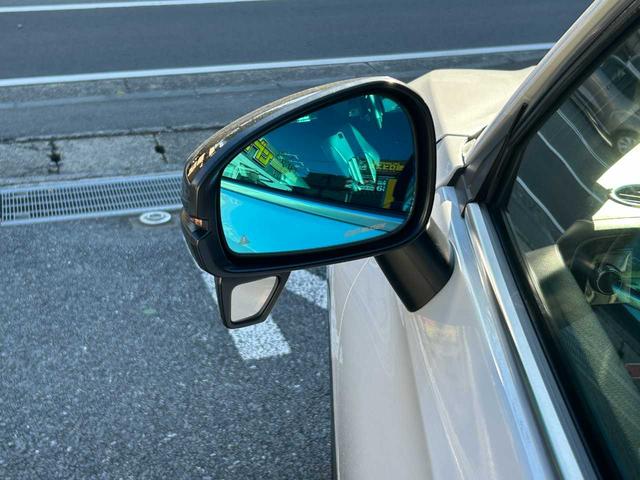 ヴェゼル e:HEV Z ユーザー買取 ワンオーナー レイズアルミ 無限グリル ブリッツマフラー ダウンサス 社外スピーカー ホンダコネクトディスプレイ 9インチインターナビ フルセグTV(37枚目)