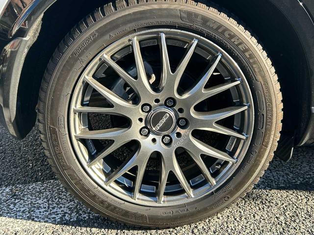 ヴェゼル e:HEV Z ユーザー買取 ワンオーナー レイズアルミ 無限グリル ブリッツマフラー ダウンサス 社外スピーカー ホンダコネクトディスプレイ 9インチインターナビ フルセグTV(42枚目)