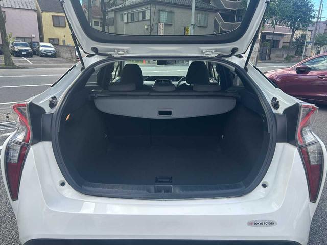 プリウス E 純正ナビ/フルセグ/LED/バックカメラ/SRSエアバック運転席, 助手席, サイド, カーテン/オートライト/オートエアコン/リアスポイラー/AW(13枚目)