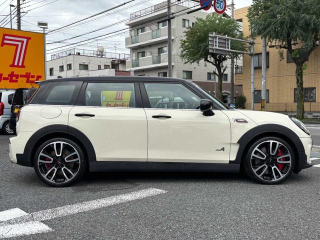 MINI ジョンクーパーワークス クラブマン ユーザー買取 19インチAW HUD クルコン MINIドライビングモード パフォーマンスコントロール マルチディスプレイメーター 電動パーキング レインセンサー 純正ナビ バックカメラ(21枚目)