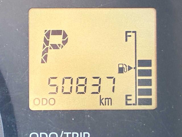 ハイゼットトラック スタンダードＳＡＩＩＩｔ　ＷＤ　ユーザー買取　スマートアシスト３　衝突警報機能　衝突回避支援ブレーキ　前後誤発進抑制　純正オーディオ　ＬＥＤヘッドライト　オートライト　パワーウィンドウ　ＥＴＣ　キーレス　取説　保証書（14枚目）