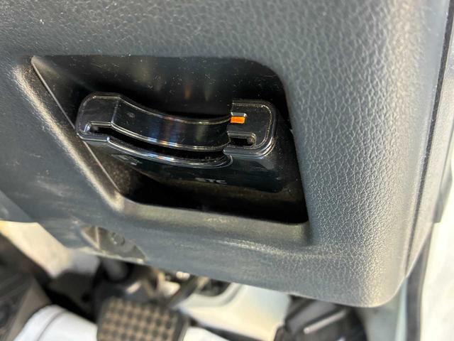 ハイゼットトラック スタンダードＳＡＩＩＩｔ　ＷＤ　ユーザー買取　スマートアシスト３　衝突警報機能　衝突回避支援ブレーキ　前後誤発進抑制　純正オーディオ　ＬＥＤヘッドライト　オートライト　パワーウィンドウ　ＥＴＣ　キーレス　取説　保証書（19枚目）