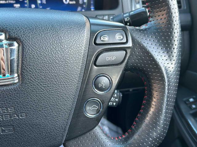 クラウンハイブリッド ベースグレード　ムーンルーフ　マークＸ　Ｇ’ｓ調カスタム車両　レーダークルコン　ダークブラウン革シート　純正ＨＤＤナビ　バックカメラ　パワーシート　純正１９インチＡＷ　シートヒーター　純正ステアリング有（8枚目）