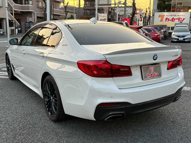 ５シリーズ ５３０ｅ　Ｍスポーツ　エディションジョイ＋　ユーザー買取　充電ケーブル有　ＨＵＤ　純正ＡＷ有　アクティブクルコン　レーンディパーチャー　衝突回避　衝突軽減ブレーキ　パークディスタンス　パーキングアシスト　アラウンドビュー　ブラック革シート（33枚目）