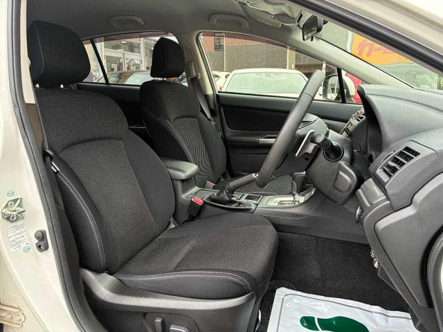 ドライバー目線に立った、座り心地の良い快適なシートです☆