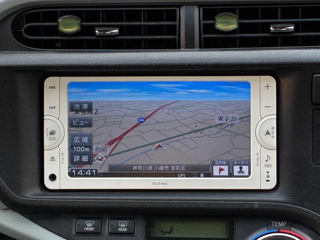 アクア Ｓ　１オーナー　禁煙　ユーザー買取車　スマートキー　純正ナビ　ＴＶ　Ｂｌｕｅｔｏｏｔｈ　オートエアコン　プッシュスタート（10枚目）