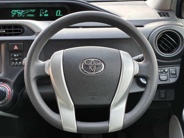 アクア Ｓ　１オーナー　禁煙　ユーザー買取車　スマートキー　純正ナビ　ＴＶ　Ｂｌｕｅｔｏｏｔｈ　オートエアコン　プッシュスタート（15枚目）