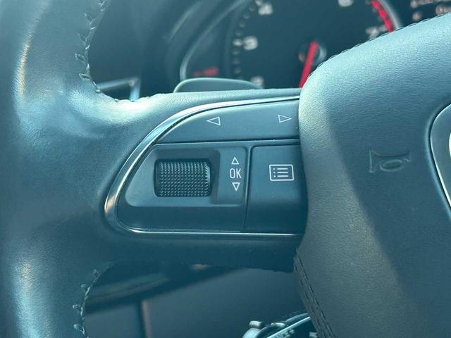 Ａ８ ３．０ＴＦＳＩクワトロ　コンフォートＰＫＧ　本革シート　シートヒーター　ＢＯＳＥサウンド　前席シートベンチレーション　オートクローザー　ＴＶ　バックモニター　ＥＴＣ　パワーバックドア　純正ナビ　スーパーチャージャー（5枚目）