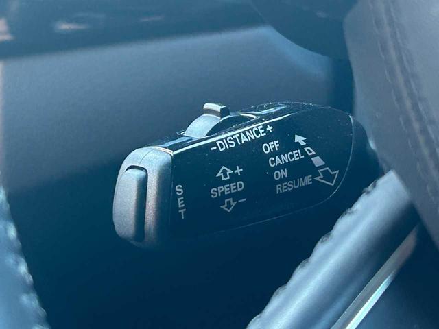 Ａ８ ３．０ＴＦＳＩクワトロ　コンフォートＰＫＧ　本革シート　シートヒーター　ＢＯＳＥサウンド　前席シートベンチレーション　オートクローザー　ＴＶ　バックモニター　ＥＴＣ　パワーバックドア　純正ナビ　スーパーチャージャー（7枚目）