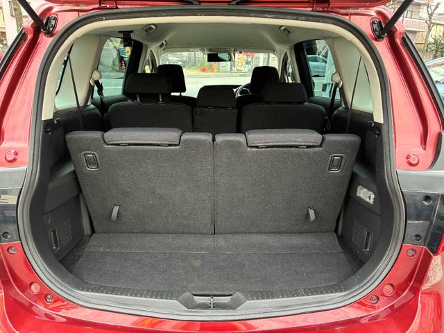 プレマシー ２０Ｓ　ユーザー買取　社外ナビ　片側電動スライドドア　７人乗り　ＥＴＣ　純正ＡＷ（13枚目）