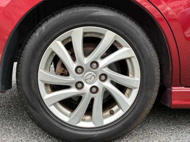 プレマシー ２０Ｓ　ユーザー買取　社外ナビ　片側電動スライドドア　７人乗り　ＥＴＣ　純正ＡＷ（32枚目）