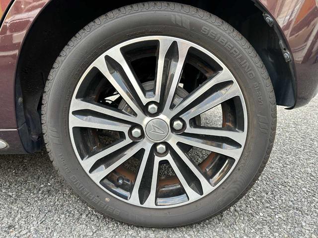 キャスト スタイルＧ　リミテッド　ＳＡＩＩＩ　デザインフィルムトップ　スマートアシスト３　純正ナビ　アランドビュー　ＬＥＤヘッドライト　シートヒーター　オートライト　スマートキー　フルセグＴＶ　プッシュスタート（12枚目）