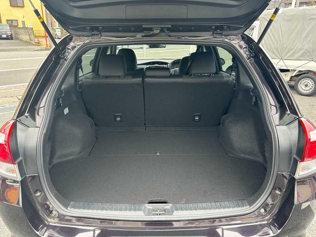 カローラフィールダー ハイブリッドG ダブルバイビー ワンオーナー/ユーザー買取車/セーフティセンスC/プリクラッシュブレーキ/レーンディパーチャー/オートハイビーム/LED/純正ナビ/フルセグ/バックカメラ/Bluetooth/16インチAW(20枚目)