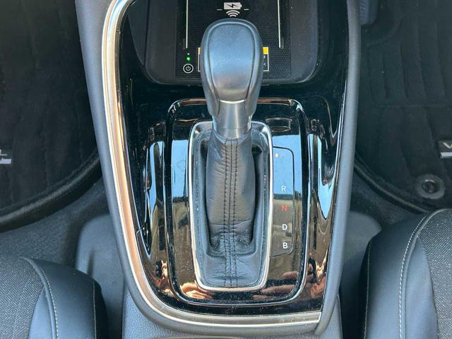 ヴェゼル e:HEV Z ユーザー買取 ホンダセンシング 9インチコネクトディスプレイ バックカメラ 後退時出庫サポート ハンズフリーパワーバックドア ハーフレザーシート 18インチアルミ Bluetooth接続 フルセグTV(11枚目)