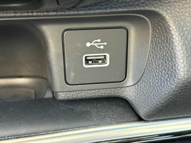 ヴェゼル e:HEV Z ユーザー買取 ホンダセンシング 9インチコネクトディスプレイ バックカメラ 後退時出庫サポート ハンズフリーパワーバックドア ハーフレザーシート 18インチアルミ Bluetooth接続 フルセグTV(26枚目)