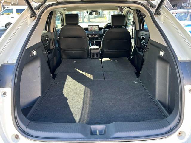 ヴェゼル e:HEV Z ユーザー買取 ホンダセンシング 9インチコネクトディスプレイ バックカメラ 後退時出庫サポート ハンズフリーパワーバックドア ハーフレザーシート 18インチアルミ Bluetooth接続 フルセグTV(30枚目)