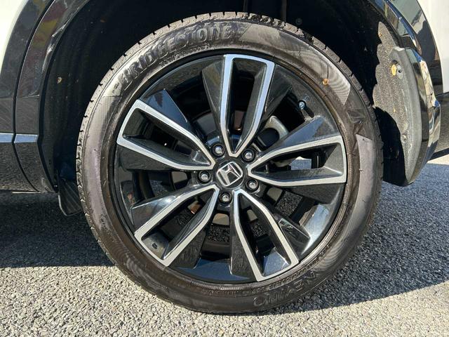 ヴェゼル e:HEV Z ユーザー買取 ホンダセンシング 9インチコネクトディスプレイ バックカメラ 後退時出庫サポート ハンズフリーパワーバックドア ハーフレザーシート 18インチアルミ Bluetooth接続 フルセグTV(36枚目)