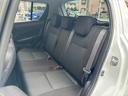 後部座席も気になるようなキズ・汚れやへたり等、大きなダメージはなく、良好な状態です。