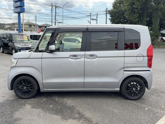 Ｎ－ＢＯＸ Ｇ・Ｌホンダセンシング　スマートキー　クルーズコントロール　両側スライドドア（左電動）　バックカメラ　ＥＴＣ　前後ドラレコ　純正ナビ　ＣＤ・ＦＭ／ＡＭラジオ　Ｂｌｕｅｔｏｏｔｈ　ＬＥＤヘッドライト　タイヤ新品（7枚目）