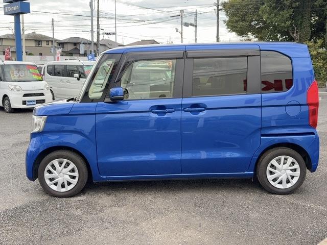 N-BOX Gホンダセンシング スマートキー プッシュスタート ドアバイザー 社外ナビ TV Bluetooth ETC バックカメラ ホンダセンシング LEDヘッドライト クルーズコントロール(7枚目)