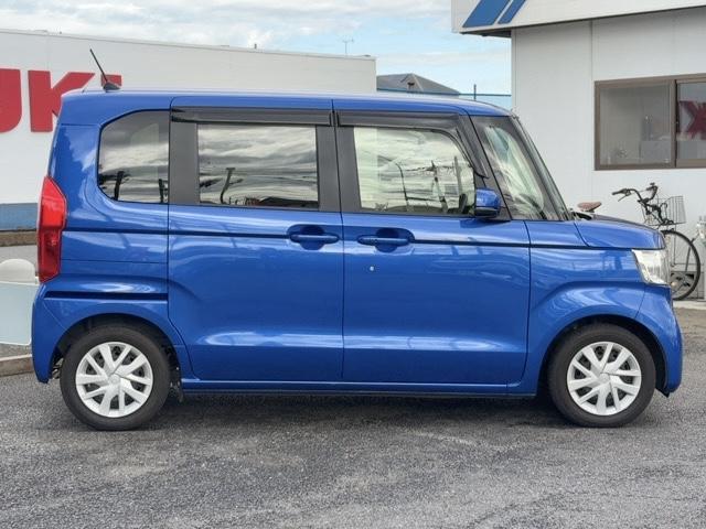 N-BOX Gホンダセンシング スマートキー プッシュスタート ドアバイザー 社外ナビ TV Bluetooth ETC バックカメラ ホンダセンシング LEDヘッドライト クルーズコントロール(11枚目)