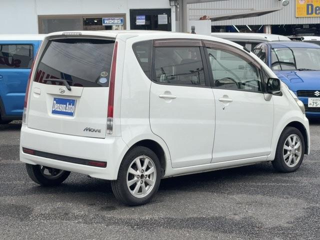 ムーヴ カスタム XC エディション キーレス 電動格納ミラー HIDヘッドライト フォグランプ 純正アルミ 純正CD・FM/AMラジオ(10枚目)