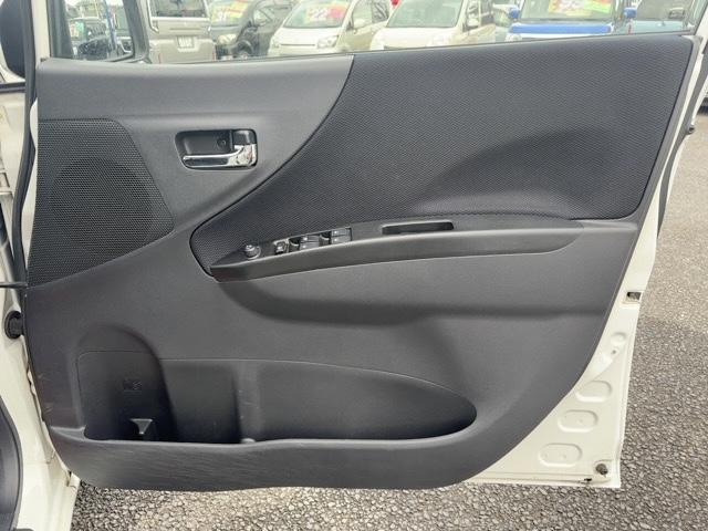 ムーヴ カスタム XC エディション キーレス 電動格納ミラー HIDヘッドライト フォグランプ 純正アルミ 純正CD・FM/AMラジオ(26枚目)