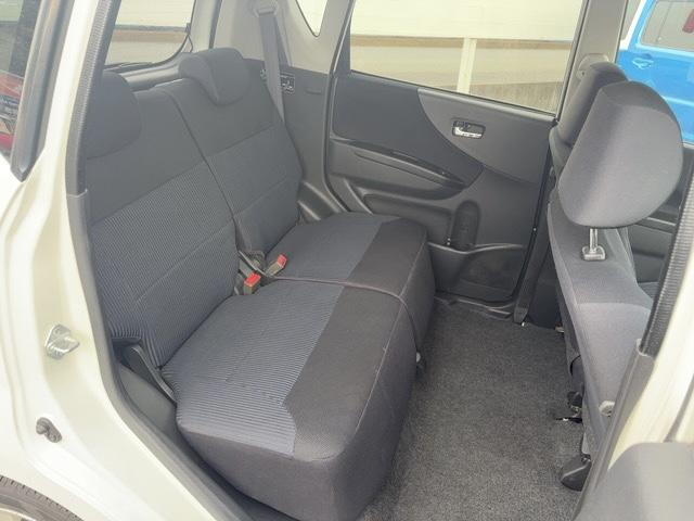 ムーヴ カスタム XC エディション キーレス 電動格納ミラー HIDヘッドライト フォグランプ 純正アルミ 純正CD・FM/AMラジオ(31枚目)