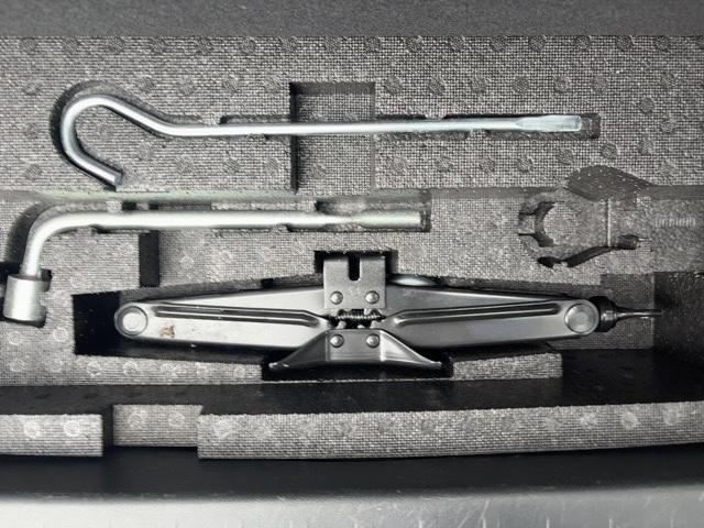 ムーヴ カスタム XC エディション キーレス 電動格納ミラー HIDヘッドライト フォグランプ 純正アルミ 純正CD・FM/AMラジオ(35枚目)